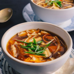 10-minute Hot and Sour Soup