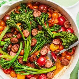 10-Minute Sausage Skillet with Cherry Tomatoes and Broccolini