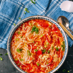 10-Minute Tomato Egg Drop Noodle Soup, Plus a List of Last-Minute-Meal Reci