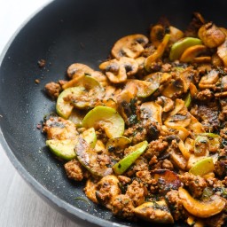 15-Minute Ground Beef And Mushrooms | Healthy One Pan Dinner Recipe