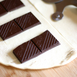 2-ingredient-chocolate-pop-tart-2.jpg