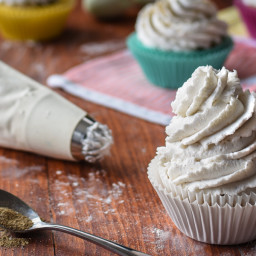 21 Day Fix Banana Cupcakes with Whipped Cardamom-Coconut Cream Frosting