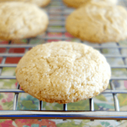 3-Ingredient Almond Flour Cookies {Vegan, Keto Option}