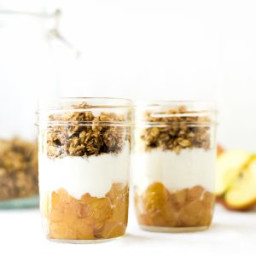 3-Ingredient Apple Crisp Breakfast Parfaits