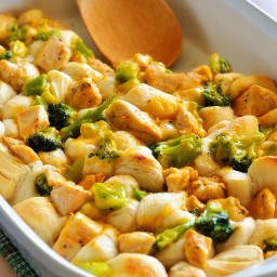 3-Ingredient Chicken and Broccoli Bubble Up