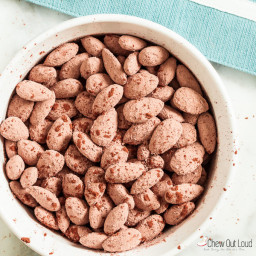 3-Ingredient Cocoa Almonds