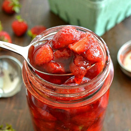 3-Ingredient Fresh Strawberry Sauce