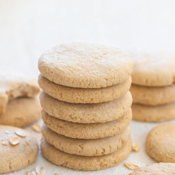 3 Ingredient Healthy Soft Oat Cookies