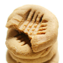 3-ingredient-old-fashioned-peanut-butter-cookies-gluten-free-vegan-2081774.jpg