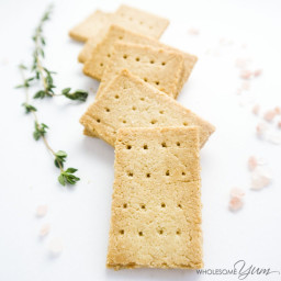 3-Ingredient Paleo Crackers (Low Carb, Gluten-free)
