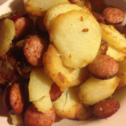 3 ingredient Polish Sausage and Potato One Skillet Dinner.