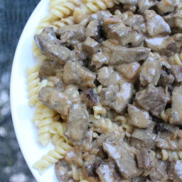 30 Minute Beef Stroganoff (Without The Mushrooms!)