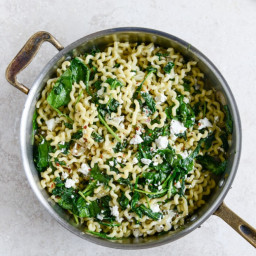 30 Minute Caramelized Shallot, Spinach and Goat Cheese Garlic Butter Pasta