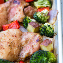 30 Minute Sheet Pan Chicken with Veggies {Paleo and Whole30}