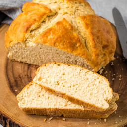 4-Ingredient No Yeast Bread! So easy!