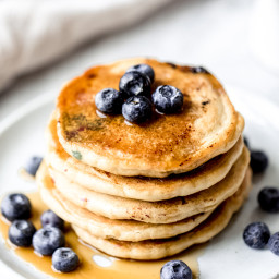 5-Ingredient Almond Flour Pancakes