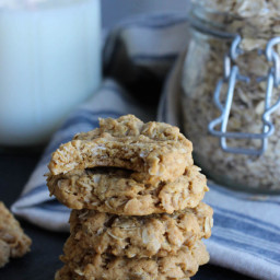5-Ingredient, Flourless Peanut Butter Oat Cookies