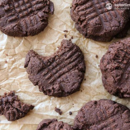 5 Ingredient Keto Chocolate Cookies