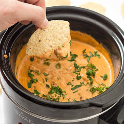 5-Ingredient Slow Cooker Chili Cheese Dip