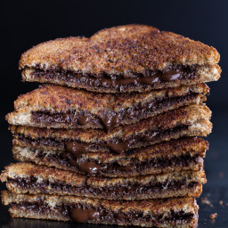 5 Minute Grilled Cinnamon Toast with Chocolate.
