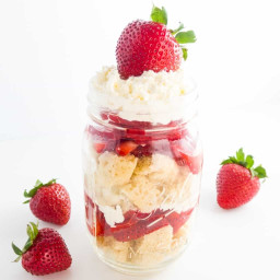5-Minute Strawberry Shortcake In A Jar (Low Carb, Gluten-free)