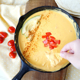 6-ingredient traditional yellow queso