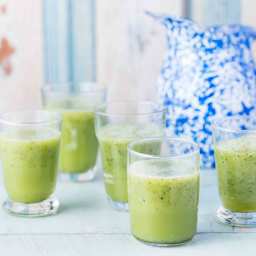 A Cucumber-Mint Smoothie to Detoxify and Reset Your System