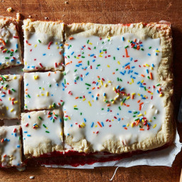 A Giant, Party-Sized Pop-Tart That's Really Just a Pie