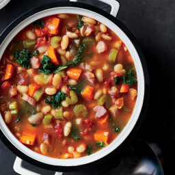 A Slow-Cooker Tuscan White Bean Soup With Less Than 250 Calories