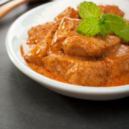 A truly tantalising mild chicken curry, pressure cooked in just 25 minutes!