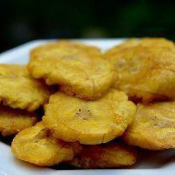 Abuelita’s Tostones de Plátano (Fried Plantains)