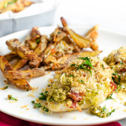 [ad] Pesto and Bacon crusted Chicken Breast with Potato Fries