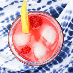 All-Natural Raspberry Lemonade (without fresh raspberries!)