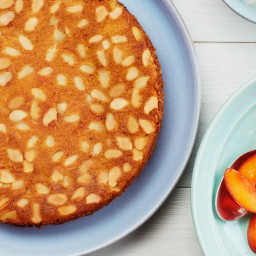 Almond-Apricot Food Processor Cake