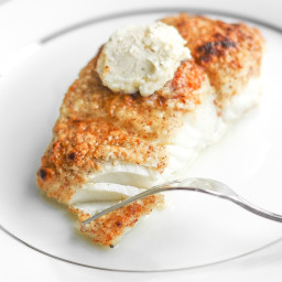almond-crusted-halibut-with-lemon-garlic-butter-1698962.jpg