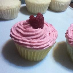 almond-cupcakes-with-fresh-raspberr.jpg