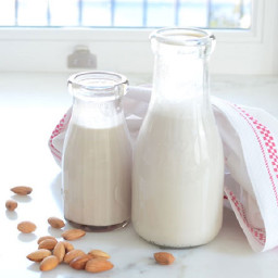 almond-milk-bc4144.jpg
