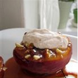 Almond-Topped Spiced Peaches Recipe