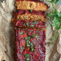 (Almost) Classic Chickpea Vegan Meatloaf