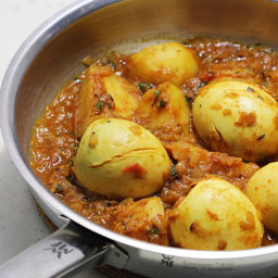 Aloo egg curry | Potato egg curry | Aloo anda curry