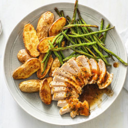 Amazing Apricot Chicken with Fingerling Potatoes and Green Beans