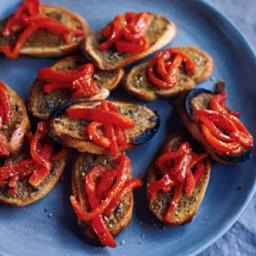 Anchovy Fennel Toasts with Roasted Red Peppers