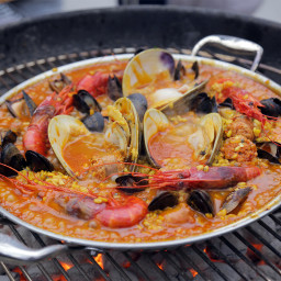 Andrew Zimmern Cooks: Grilled Seafood Paella