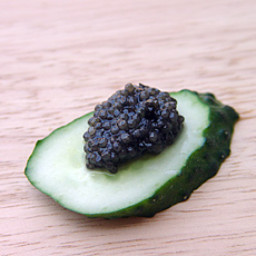 appetizer-with-black-caviar-and-cucumbers-161e9bbefabd4816a1ed3099.jpg