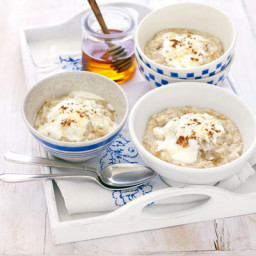 Apple and linseed porridge