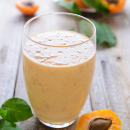Apple-Apricot Smoothie