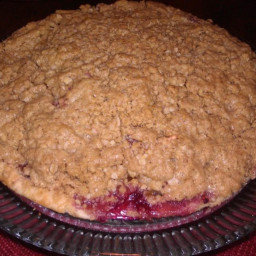 Apple Berry Pie with Oatmeal Streusel Topping