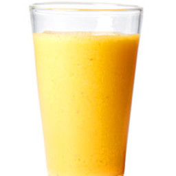 Apple, Carrot, and Ginger Smoothie