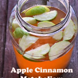 apple-cinnamon-metabolism-wate-46801a.jpg
