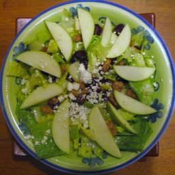 apple-gorgonzola-salad-with-spiced--2.jpg